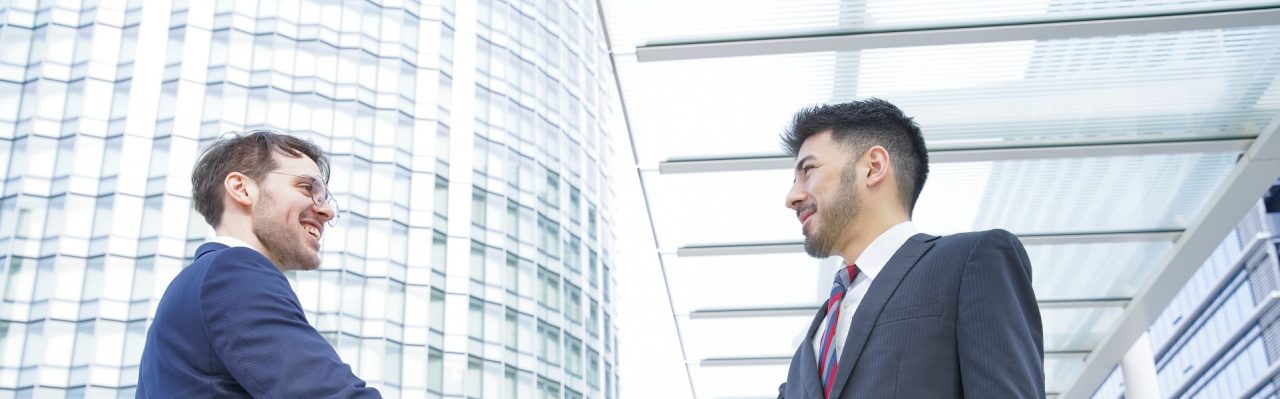 銀行業界の闇を暴く！ホワイト企業ランキングの真実とは？